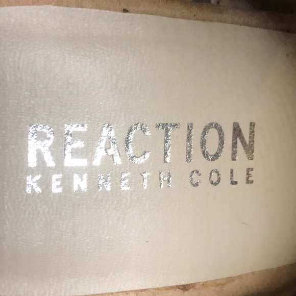 Kenneth Cole REACTION VEE STRONG Strappy Sandals - Picture 8 of 9